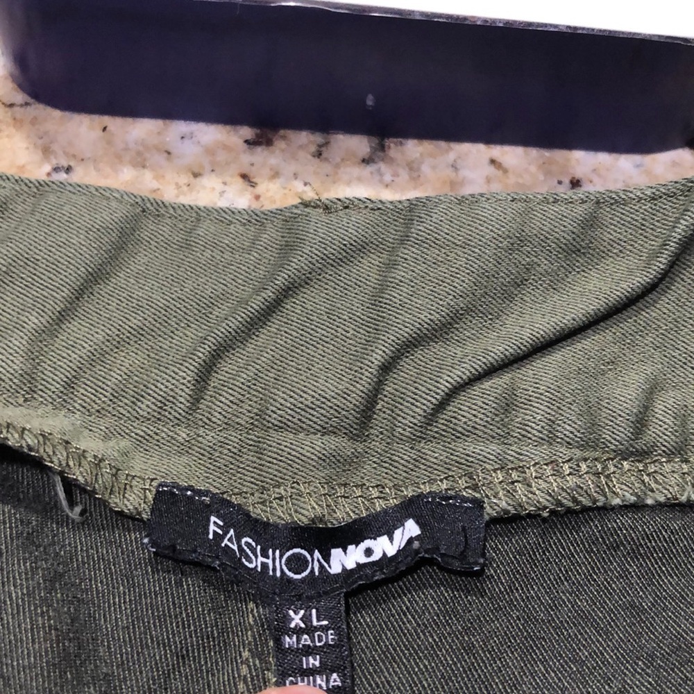 Fashion Nova Pants - Picture 3 of 14
